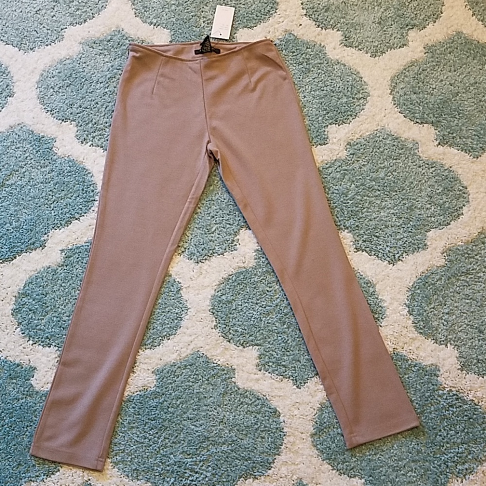 NWT BCBGMaxAzria Leggings